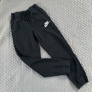 Nike joggers